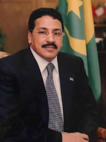عين السفير السابق محمد محمود ولد داهي رئيسا. للجنة الوطنية لحقوق. الأنسان برسوم ريئاسي